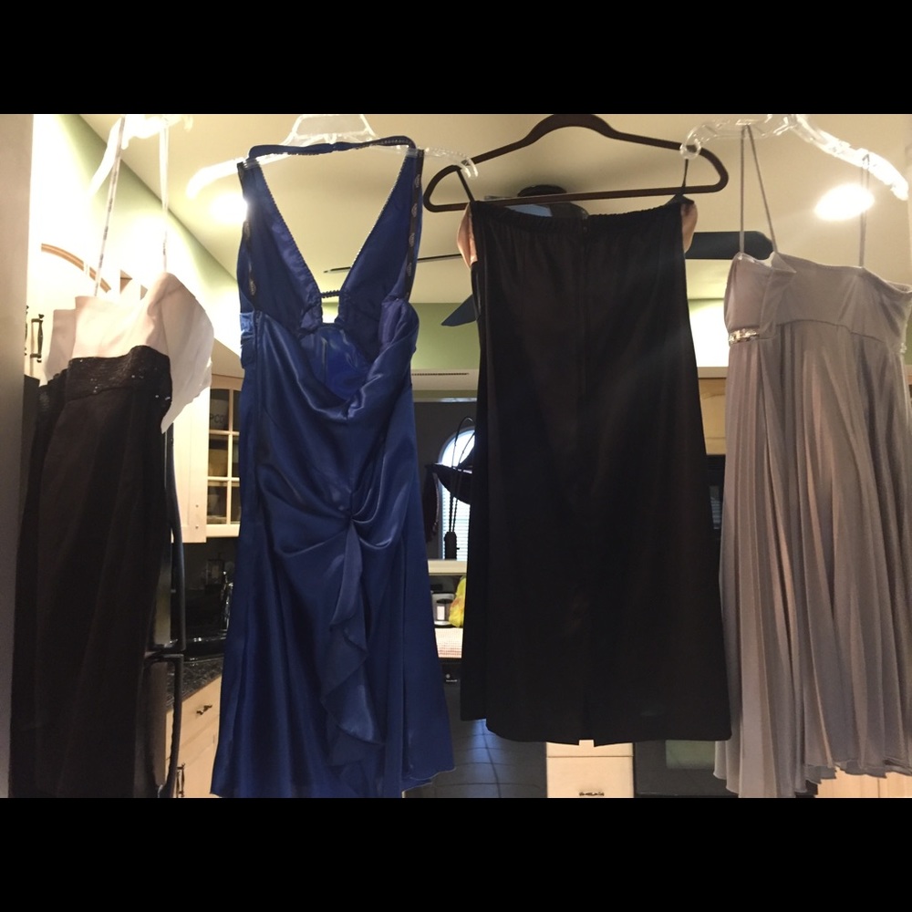 DRESSES